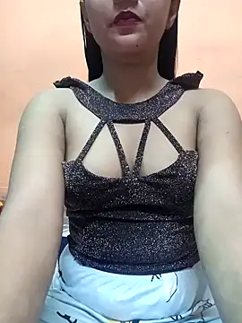 Snapshot of Eisha_20s chatting on 01.18.25 Eisha 20s online show from 01.18.25