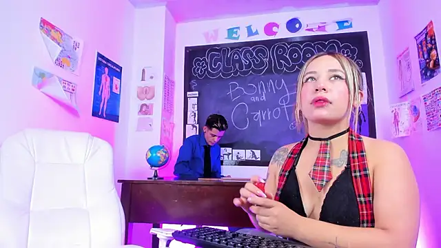 Bonny and carrot online show from 03.07.26