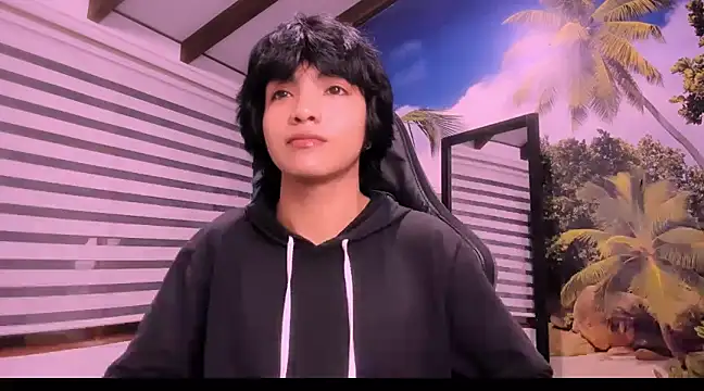 AllanYong18 online show from 01.30.25