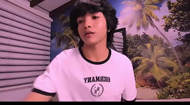 AllanYong18 online show from 02.01.25