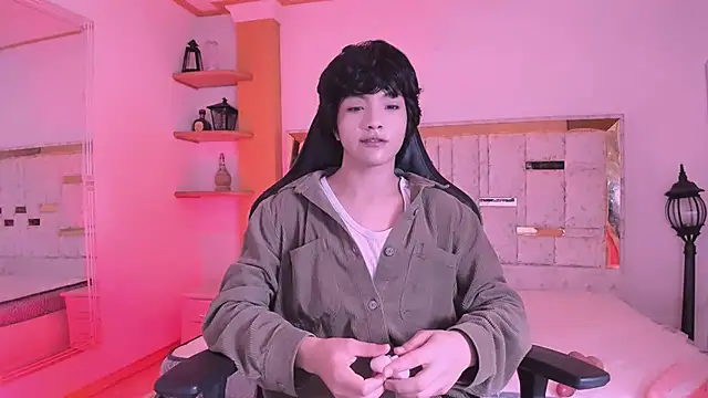 AllanYong18 online show from 03.03.25