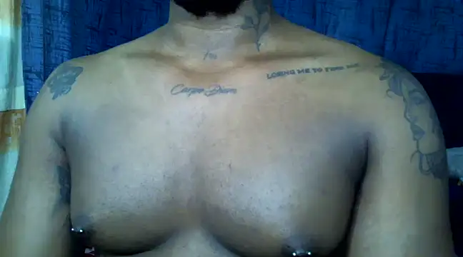 Snapshot of strong__anthony chatting on 02.02.25 strong anthony online show from 02.02.25