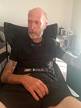 filthymind619 online show from 10.13.25