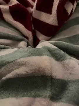 Snapshot of BCFZD chatting on 11.24.25 BCFZD online show from 11.24.25