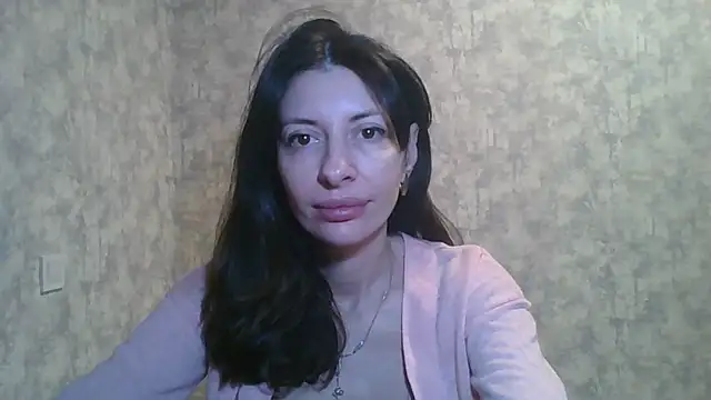 LissaBlossom online show from 01.13.25