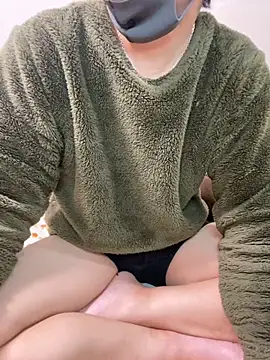 Snapshot of K0718 chatting on 02.11.25 K0718 online show from 02.11.25