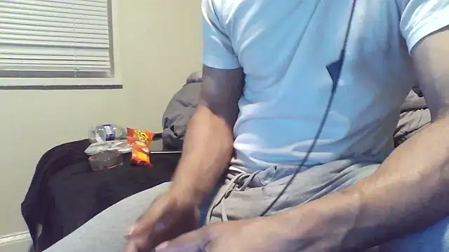 MrDaddyBbSnake online show from 03.13.25