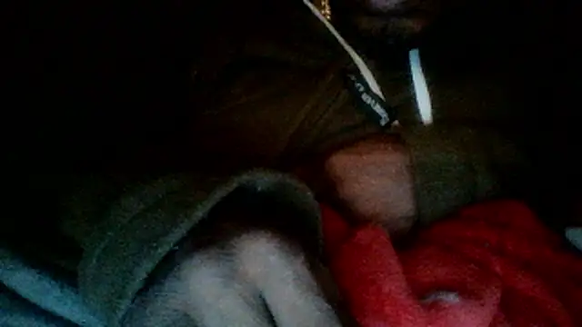 Snapshot of Nice_n_hairy580 chatting on 12.16.25 Nice n hairy580 online show from 12.16.25