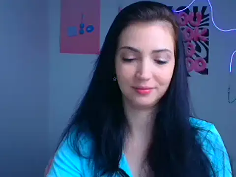Snapshot of Amalia_amor chatting on 11.03.25 Amalia amor online show from 11.03.25