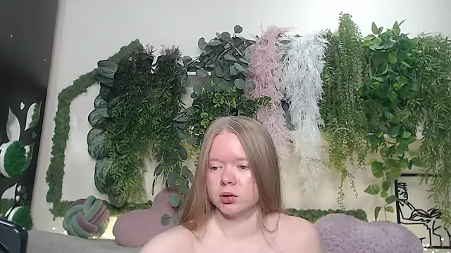 Snapshot of scyrim2 chatting on 02.18.25 scyrim2 online show from 02.18.25