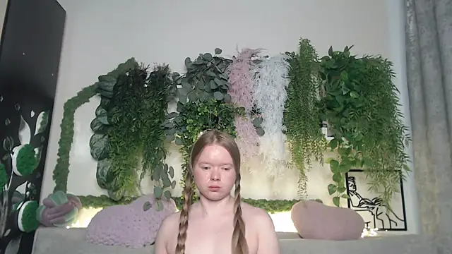 Snapshot of scyrim2 chatting on 03.01.25 scyrim2 online show from 03.01.25