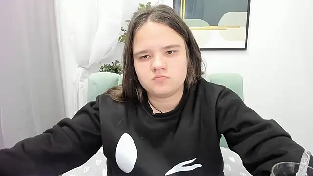 AdeleCruz online show from 03.04.25