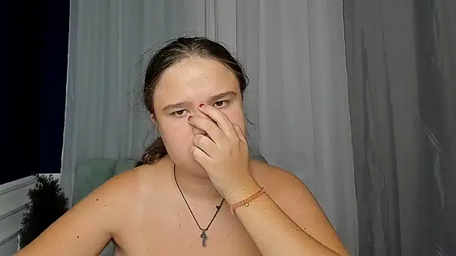 AdeleCruz online show from 09.27.25