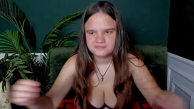 Snapshot of AdeleCruz chatting on 05.19.26 AdeleCruz online show from 05.19.26