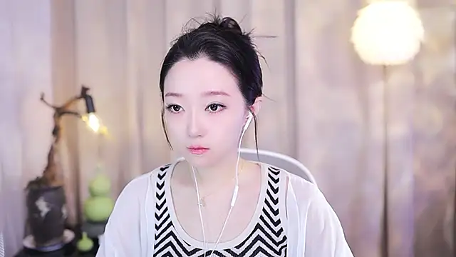 Zoe-99 online show from 11.05.25