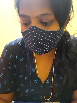 Snapshot of kanikasree chatting on 01.11.26 kanikasree online show from 01.11.26