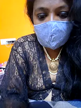 Snapshot of kanikasree chatting on 04.08.26 kanikasree online show from 04.08.26