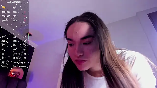 Snapshot of chelsea_bolton_ chatting on 11.22.25 chelsea bolton online show from 11.22.25