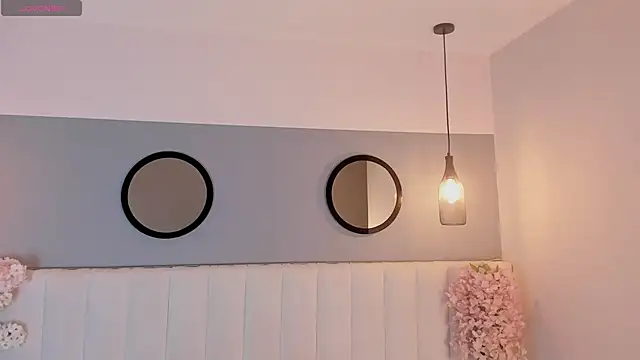 chelsea bolton  online show from 03.10.26