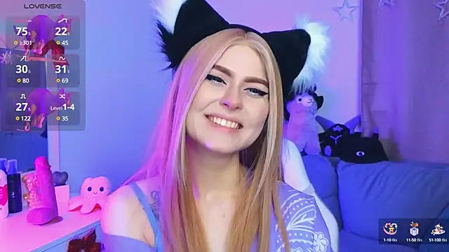 Snapshot of Emily__Mooree chatting on 02.07.25 Emily Mooree online show from 02.07.25