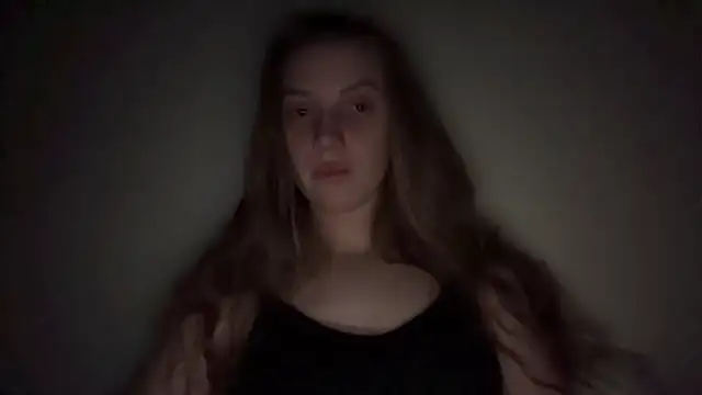 Ella-82 online show from 02.28.25