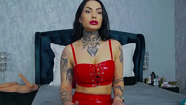 NataliaCristal online show from 12.18.25