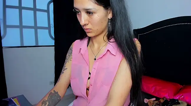 Cleo Hott online show from 02.21.25