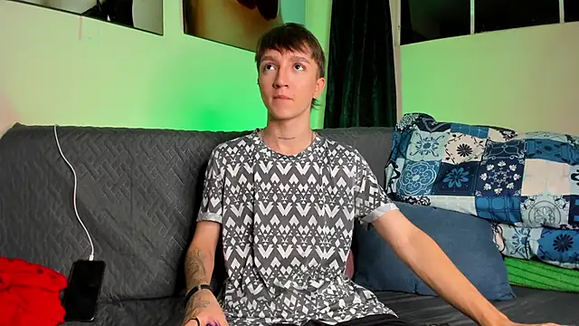 Snapshot of jeremy_salvatore chatting on 01.22.25 jeremy salvatore online show from 01.22.25