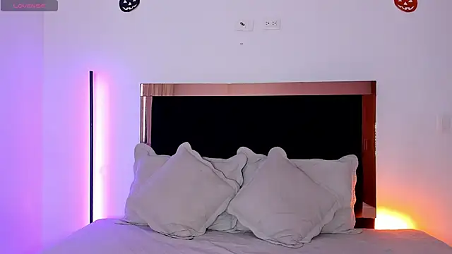 Carorosse online show from 10.24.25