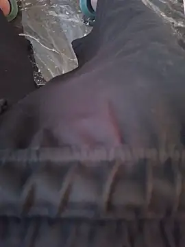 Snapshot of mario0212 chatting on 03.02.25 mario0212 online show from 03.02.25