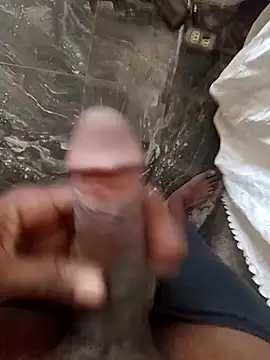 Snapshot of mario0212 chatting on 10.10.25 mario0212 online show from 10.10.25