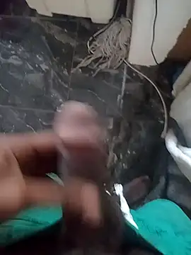 Snapshot of mario0212 chatting on 10.20.25 mario0212 online show from 10.20.25