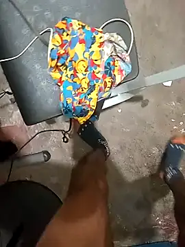 Snapshot of mario0212 chatting on 11.21.25 mario0212 online show from 11.21.25