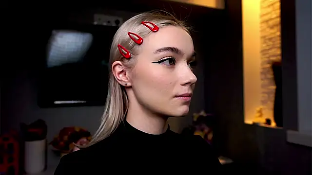 Snapshot of ileanacampbe chatting on 01.23.25 ileanacampbe online show from 01.23.25