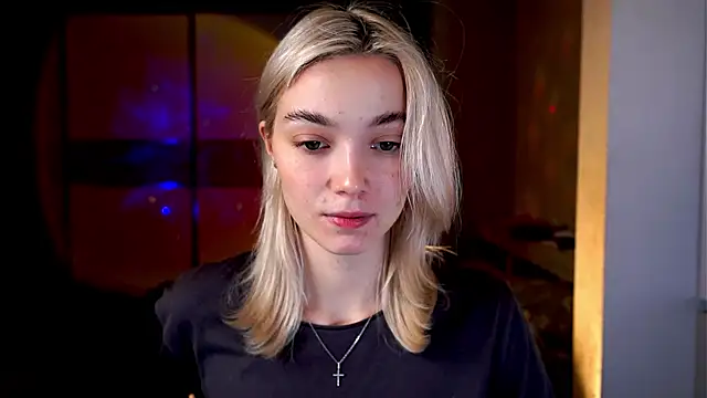 Snapshot of ileanacampbe chatting on 03.07.25 ileanacampbe online show from 03.07.25