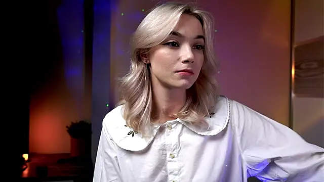 Snapshot of ileanacampbe chatting on 03.11.25 ileanacampbe online show from 03.11.25