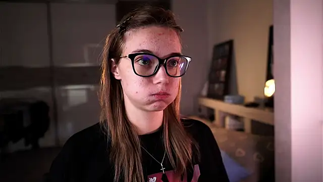 Snapshot of ileanacampbe chatting on 09.18.25 ileanacampbe online show from 09.18.25