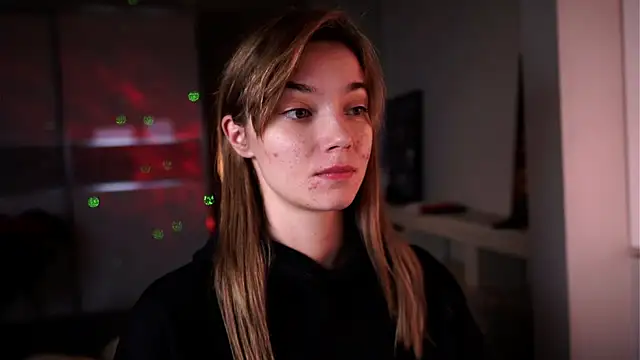 Snapshot of ileanacampbe chatting on 10.24.25 ileanacampbe online show from 10.24.25