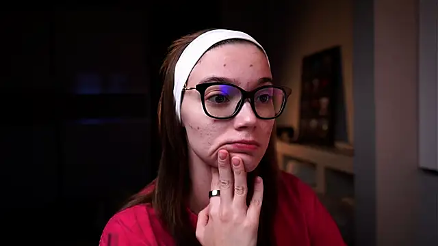 ileanacampbe online show from 12.15.25