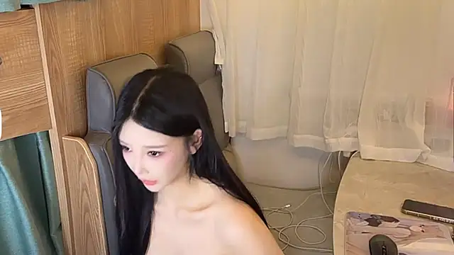 Snapshot of muyan_00 chatting on 11.27.25 muyan 00 online show from 11.27.25