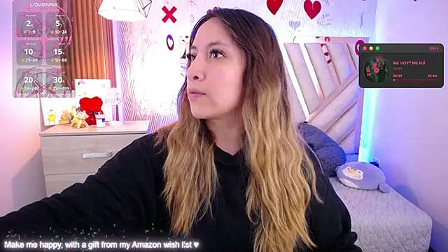 Snapshot of NyxAndria_1 chatting on 04.25.26 NyxAndria 1 online show from 04.25.26