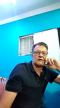 Snapshot of itsmeyes69 chatting on 01.16.25 itsmeyes69 online show from 01.16.25