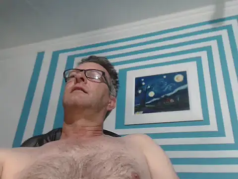 Snapshot of itsmeyes69 chatting on 10.14.25 itsmeyes69 online show from 10.14.25