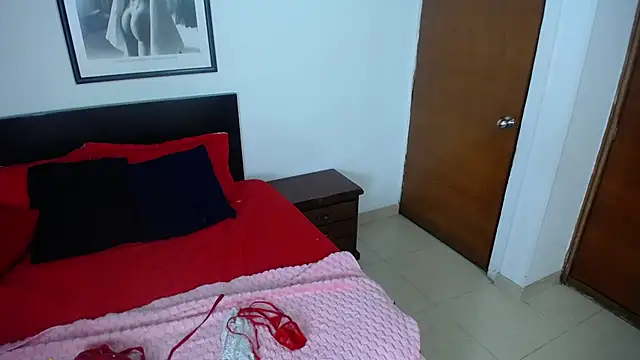  Daniela hot 1 online show from 01.19.25