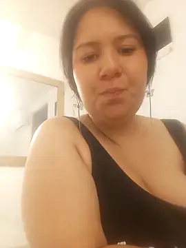 zoes milee online show from 04.13.26