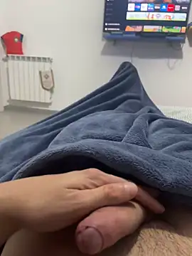 Snapshot of lucarioos06 chatting on 01.27.25 lucarioos06 online show from 01.27.25