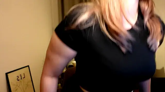 ShyHotNerd online show from 02.26.25