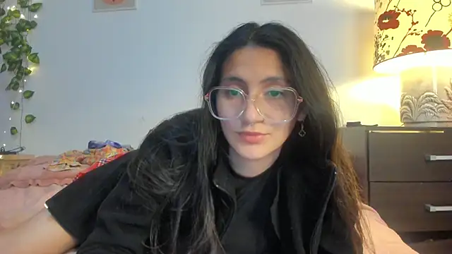 Snapshot of lemtosh chatting on 10.30.25 lemtosh online show from 10.30.25