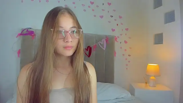 Snapshot of Dahlia_Rousse chatting on 03.20.25 Dahlia Rousse online show from 03.20.25