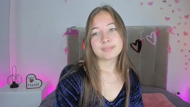 Snapshot of Dahlia_Rousse chatting on 03.22.25 Dahlia Rousse online show from 03.22.25